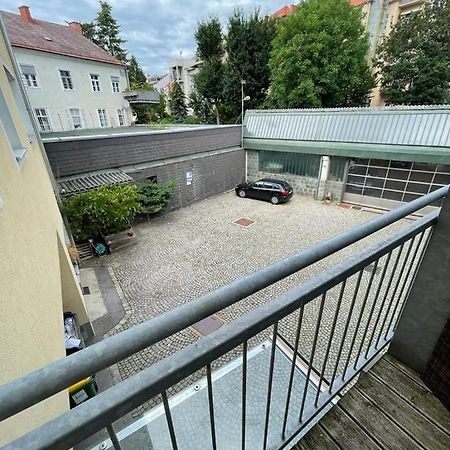 Zentrum & Grosse Terrasse Грац Екстер'єр фото